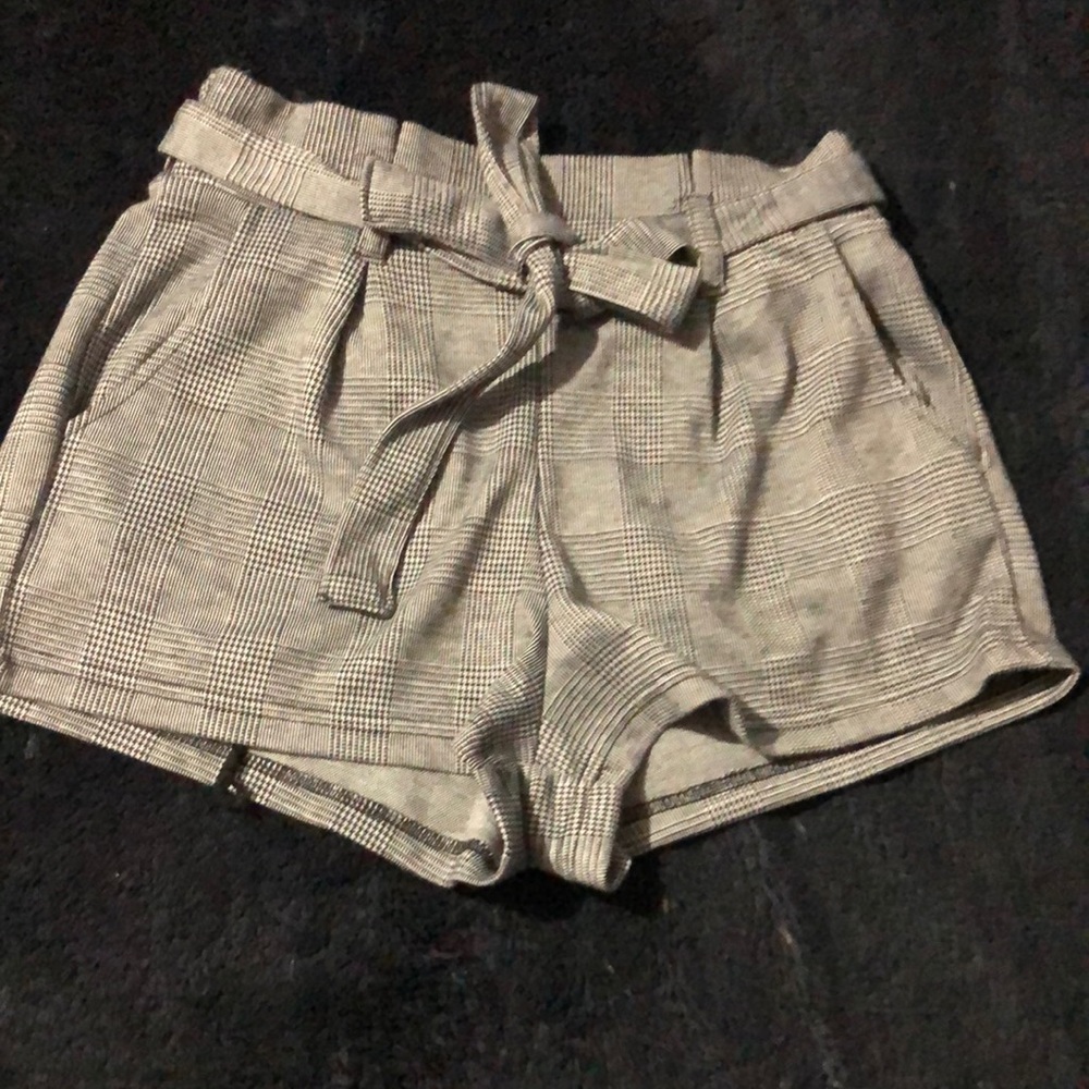 Plated shorts